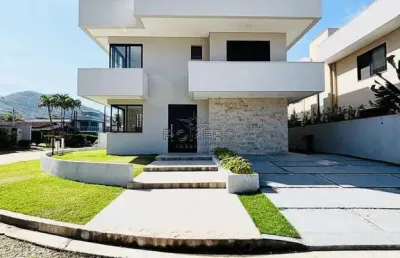 Casa de condomínio com 4 dorms, condomínio lagoinha, ubatuba - r$ 3.8 mi, cod: 2362