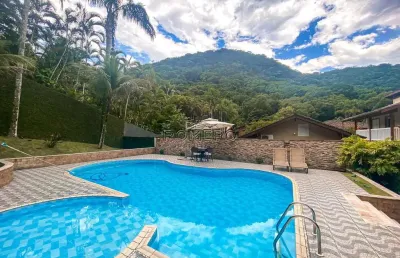 Casa de condomínio com 3 dorms, recanto lagoinha, ubatuba - r$ 1.8 mi, cod: 2462