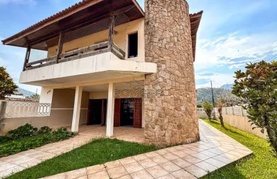 Casa com 5 dorms, praia da maranduba, ubatuba - r$ 1 mi, cod: 2487
