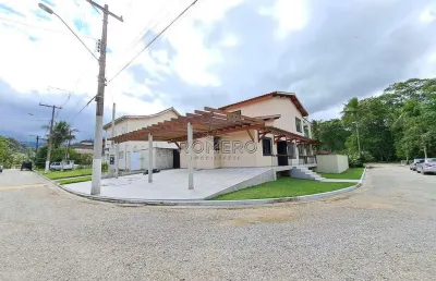 Casa com 4 quartos, horto florestal, ubatuba - r$ 1.42 mi, cod: 2015