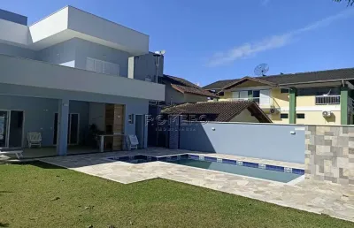 Casa com 4 dorms, praia da lagoinha, ubatuba - r$ 2.2 mi, cod: 2241