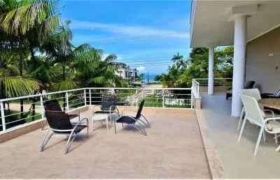 Casa com 4 quartos, condomínio lagoinha, ubatuba - r$ 3.28 mi, cod: 2245