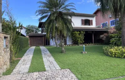 Casa com 4 quartos, condomínio lagoinha, ubatuba - r$ 2.6 mi, cod: 2247