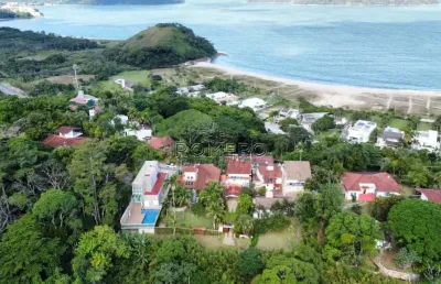 Casa com 4 quartos, praia da cocanha, caraguatatuba - r$ 1.75 mi, cod: 2609