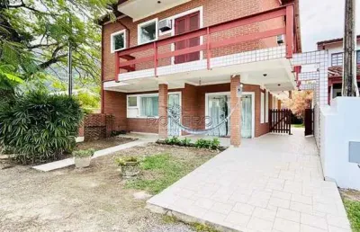 Casa com 4 quartos, condomínio lagoinha, ubatuba - r$ 2 mi, cod: 2637