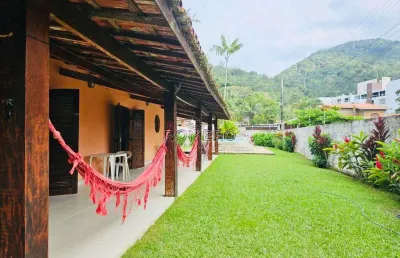 Casa com 3 quartos, praia das toninhas, ubatuba - r$ 1.8 mi, cod: 2670