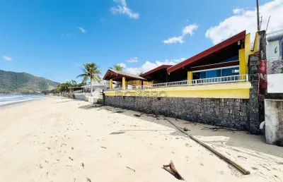 Casa com 4 quartos, praia do sapê, ubatuba - r$ 3 mi, cod: 2711