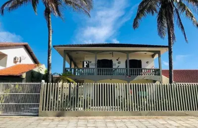 Casa com 4 quartos à venda na Praia de Leste, Pontal do Paraná 