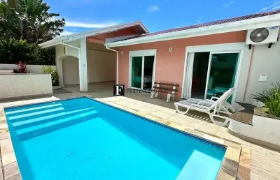 Casa com 5 quartos à venda na Praça de Embarque, Atami, Pontal do Paraná