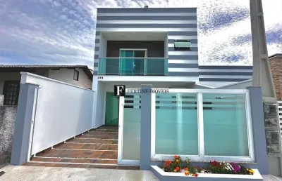 Casa com 3 quartos à venda no Canoas, Pontal do Paraná 