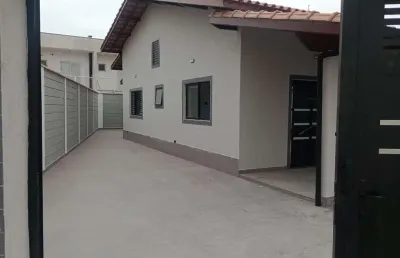 Casa para venda em itanhaém, santa terezinha, 3 dormitórios, 1 suíte, 2 banheiros, 2 vagas