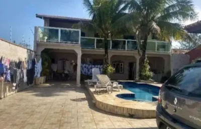 Casa para venda em itanhaém, balneário tupy, 3 dormitórios, 2 suítes, 1 banheiro, 5 vagas
