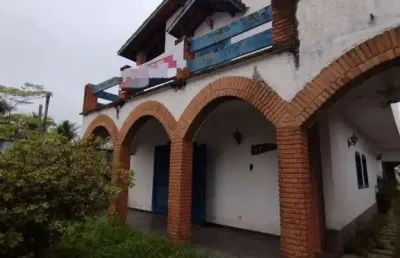 Casa para venda em itanhaém, centro, 3 dormitórios, 3 suítes, 1 banheiro, 16 vagas