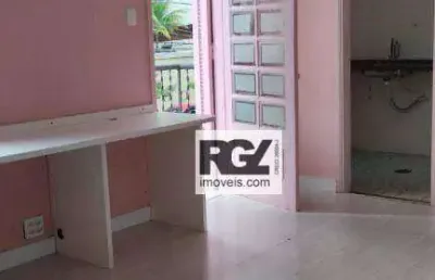 Casa com 4 quartos para alugar no Embaré, Santos 