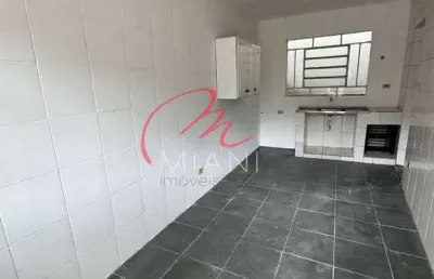 Casa com 1 quarto para alugar na Avenida Pablo Casals, 750, Vila Dalva, São Paulo