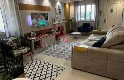 Casa à venda em condomínio fechado com 125m² - 3 quartos 1 suíte, quintal, lareira no butantã