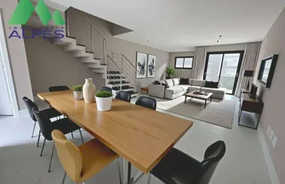 Pronto para morar triplex de frente pra rua no melhor da região próximo a igreja advec