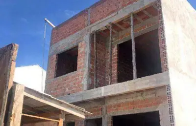 Sobrado com 3 dormitórios à venda, 105 m² por r$ 699.000,00 - xaxim - curitiba/pr