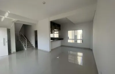 Sobrado casa em condomínio, 3 quartos, 2 vagas, a venda no bairro santa felicidade, em curitiba rebrokers