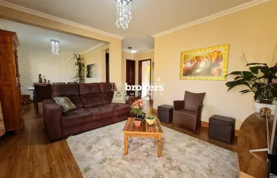 Sobrado triplex com 3 quartos e 2 suítes no melhor do mercês - venda rebrokers