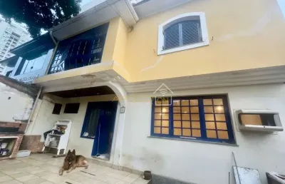 Casa com 3 quartos para alugar no Gonzaga, Santos 
