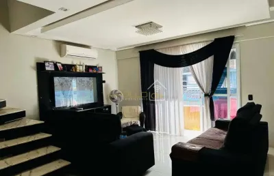 Casa com 5 quartos à venda no Marapé, Santos 