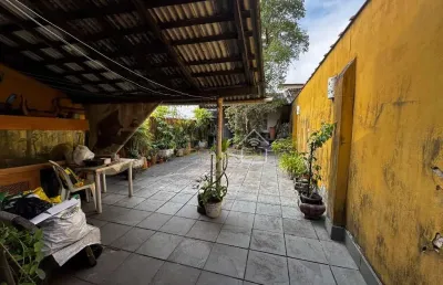 Casa com 2 quartos à venda no Encruzilhada, Santos 