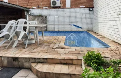 Casa com 2 quartos à venda no Embaré, Santos 
