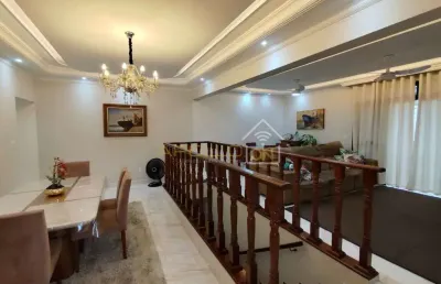 Casa com 4 quartos à venda no Embaré, Santos 