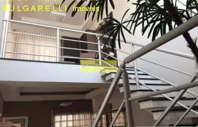 Linca casa à venda 4 quartos, 2 suites, 5 vagas, 280m², com òtima localização bairro vila progresso
