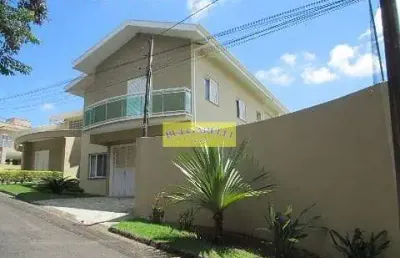 Casa à venda  4 quartos, 1 suite, 5 vagas, 580m²at condominio araucaria com òtima localização bairr