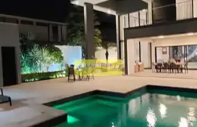 Casa à venda alto padrão com 4 suites, 6 vagas, 1100m²at, condominio quinta paineiras com ótima loc