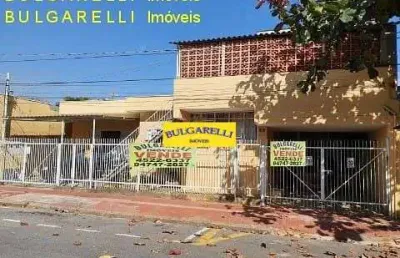 Casa à venda com edicula , podendo ser residencial ou comercial 3 quartos, 2 vagas, 175m², com òtim