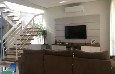 Casa com 3 quartos à venda na Avenida Heráclito Fontoura Sobral Pinto, 475, Condomínio Guaporé, Ribeirão Preto