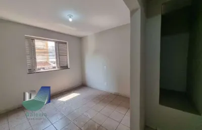 Apartamento com 2 quartos para alugar, 55m² - centro
