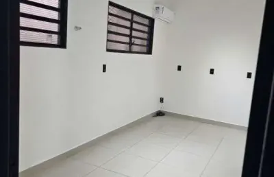 Ponto comercial para alugar na Rua Professora Edina Rocha de Freitas, 612, Jardim Macedo, Ribeirão Preto