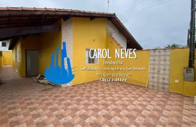 Casa 3 dormitórios 1 suíte lado pista financimaneto bancário mongaguá