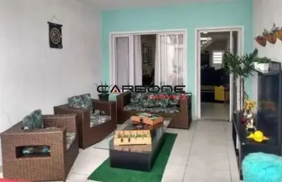 Casa com 3 quartos à venda na rua jacaracanga, vila formosa, são paulo por r$ 890.000