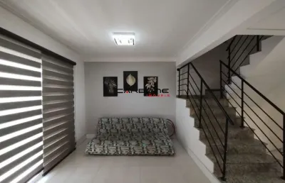 Casa em condomínio fechado com 3 quartos à venda na rua cambará, vila bertioga, são paulo por r$ 1.400.000