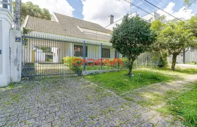 Casa com 6 quartos e 10 vagas à venda no água verde