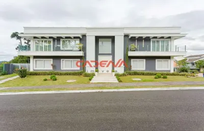 Casa em condomínio fechado com 4 suítes e 6 vagas para aluguel em pineville