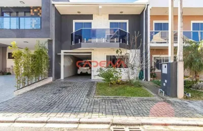 Sobrado com 3 quartos e 3 vagas à venda no pinheirinho