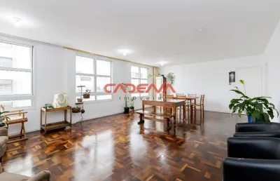 Apartamento com 3 quartos e 1 vaga à venda no centro