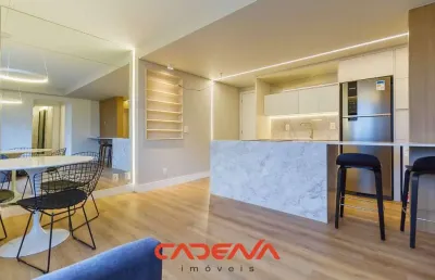 Apartamento com 2 quartos e 1 vaga à venda no centro de curitiba