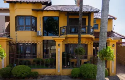 Casa com 3 quartos à venda na rua manacás, --, estância velha, canoas por r$ 1.600.000