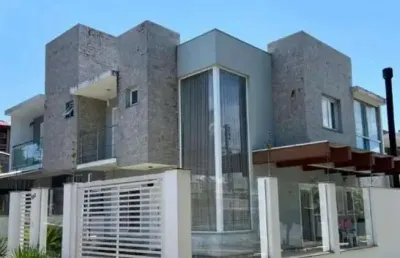 Casa com 2 quartos à venda na rua rio negro, --, igara, canoas por r$ 740.000