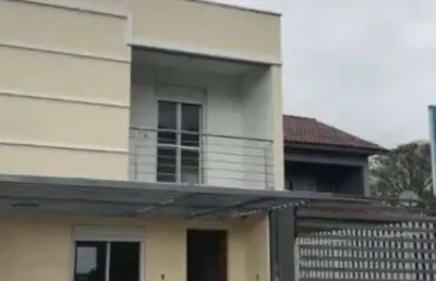 Casa com 2 quartos à venda na rua maricas, --, fátima, canoas por r$ 450.000