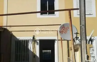 Casa com 2 quartos à venda na rua marcírio da silva barbosa, 130, vila operária, porto alegre, 86 m2 por r$ 250.000