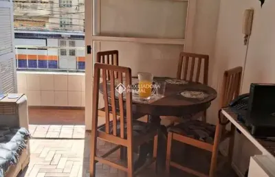Apartamento com 2 quartos à venda na rua gaspar martins, 377, floresta, porto alegre, 62 m2 por r$ 260.000