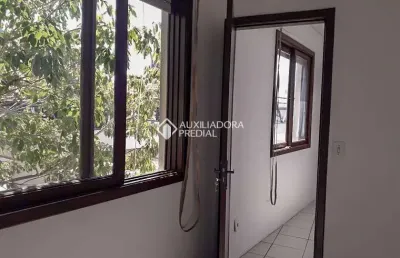 Apartamento com 1 quarto à venda na rua doutor ernesto ludwig, 558, chácara das pedras, porto alegre, 43 m2 por r$ 200.000